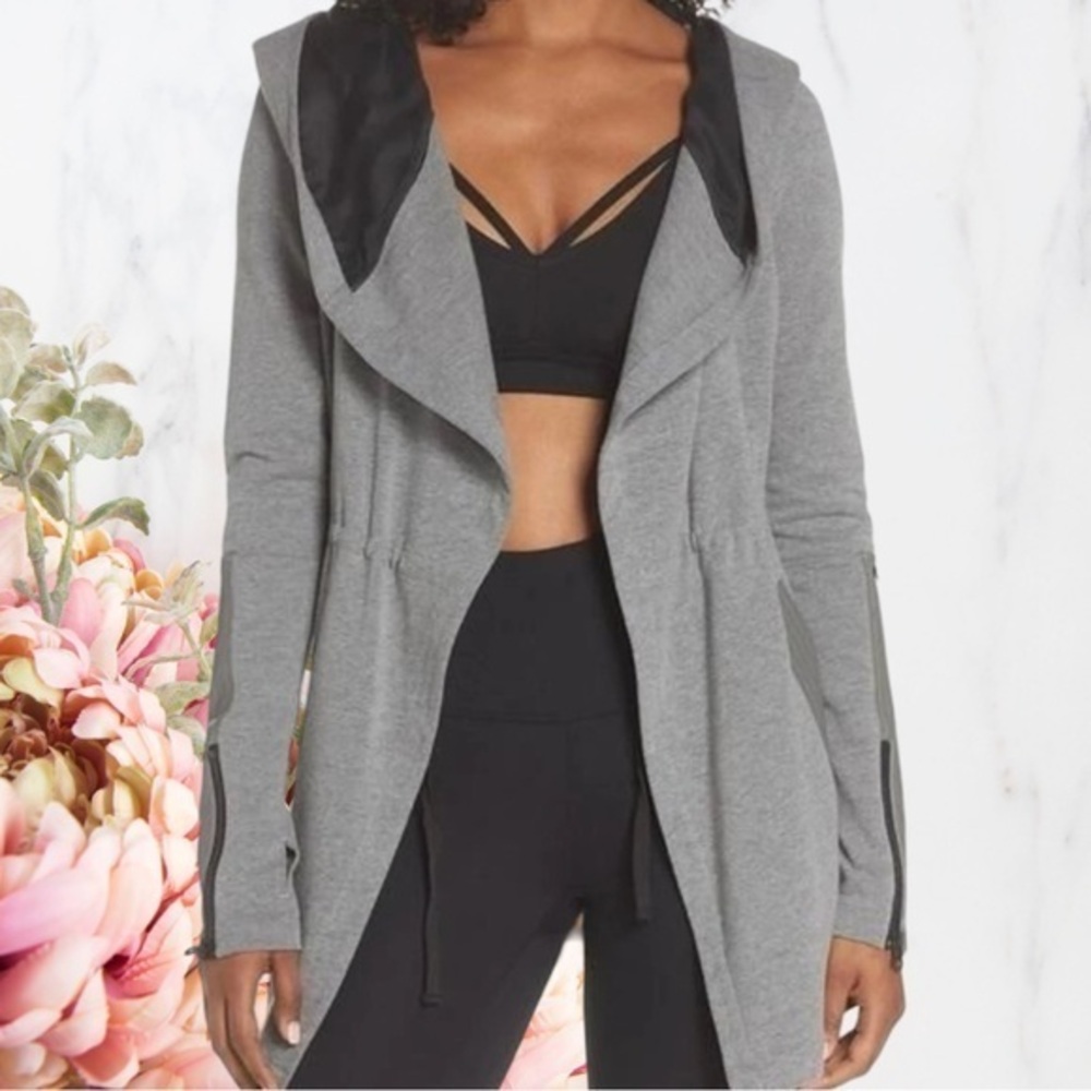 Blanc Noir Women's Maitri Traveler Active Jacket with Silk Hood Open Front Sz S